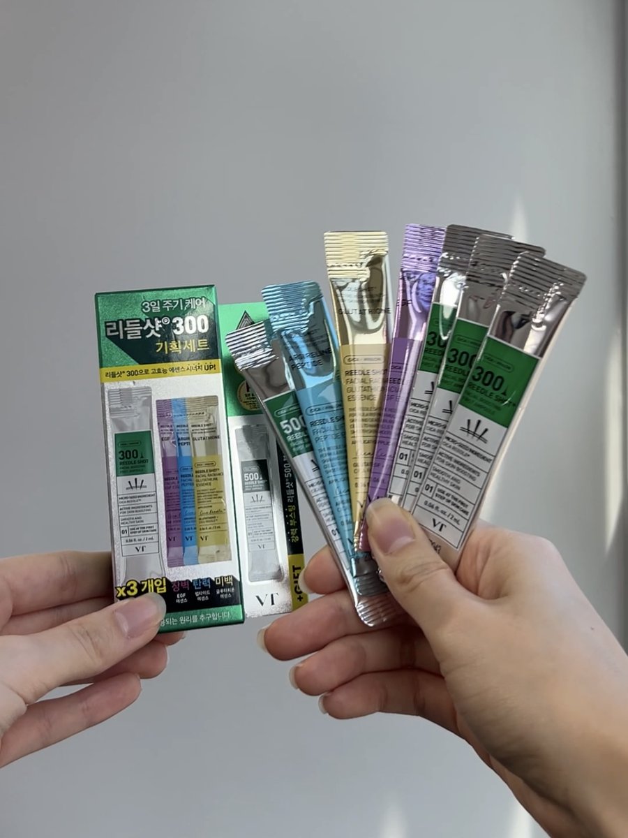 韓国のダイソーって、ちょっとした雑貨とか日用品の種類がすごく豊富で、ふらっと入ったつもりがついつい長居しちゃいます。
この前たまたま買ってみた「ワンプッシュで開くケース」が便利すぎて感動しました。
シートマスク入れたり、コットンを入れたり、使い道が多すぎる！しかも1100ウォン。

あと「ミニ収納ボックス」もよかったです。
無印っぽい見た目で、細々した文具とか整理するのにぴったりでした。
これはもう次行ったら追加で買う予定です！

みんなの「韓国ダイソーでこれ買って正解だった」アイテムもぜひ教えてください！