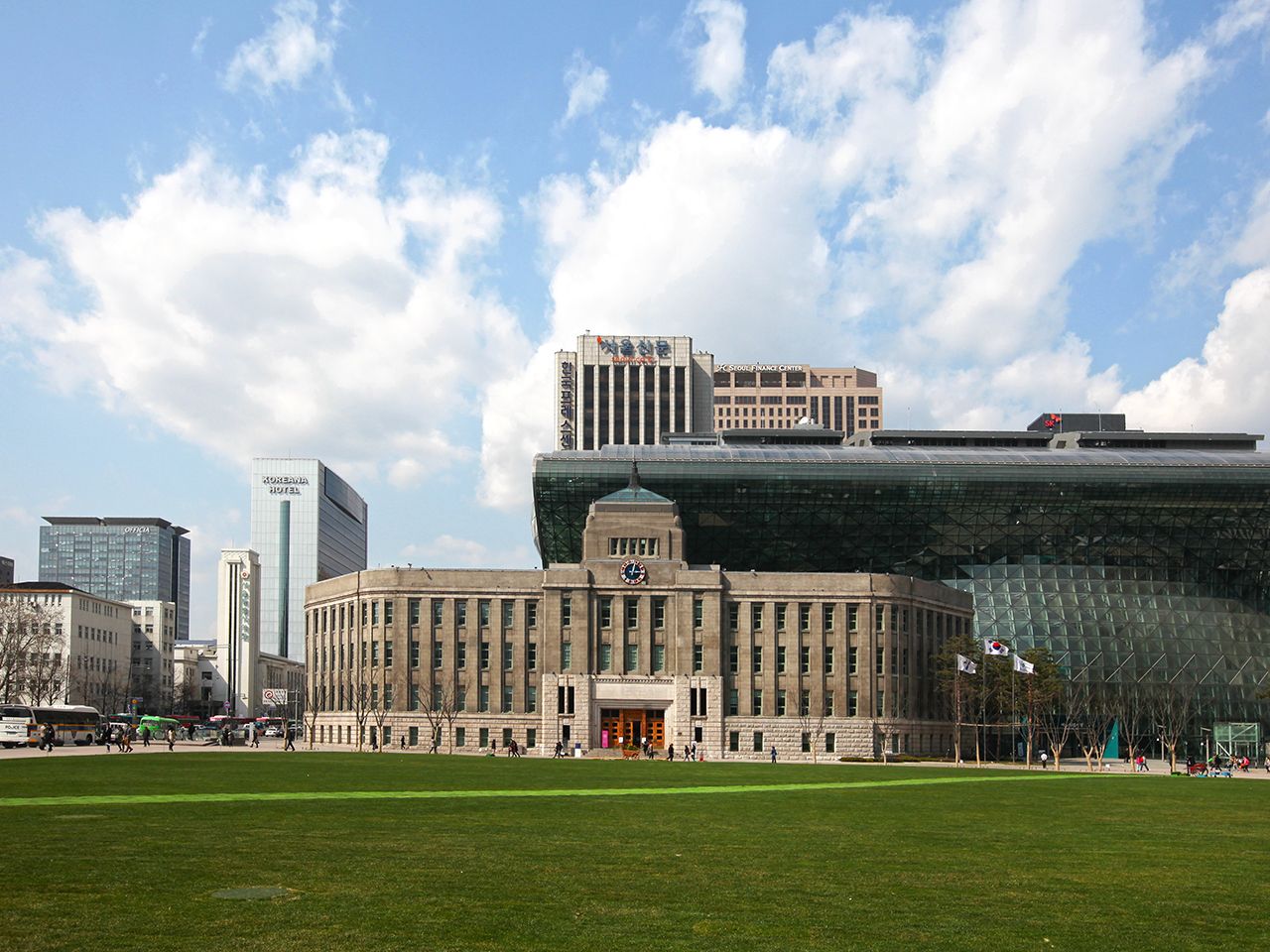 ソウル市庁地下がリニューアル、ソウルギャラリー誕生