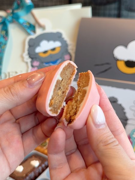 肉球デザインが可愛い　韓国薬菓コラボが話題