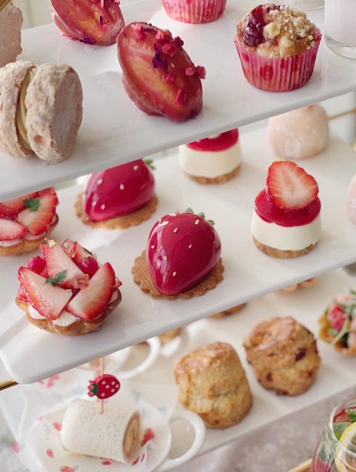 鐘路A Little Kettleの苺アフタヌーンティーが可愛すぎる