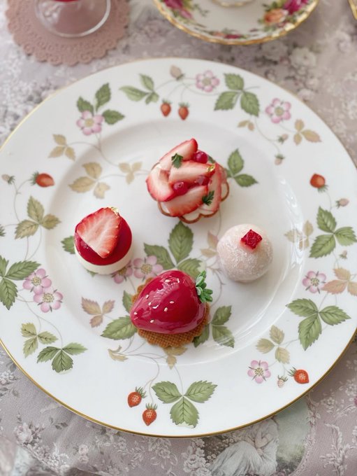 鐘路A Little Kettleの苺アフタヌーンティーが可愛すぎる