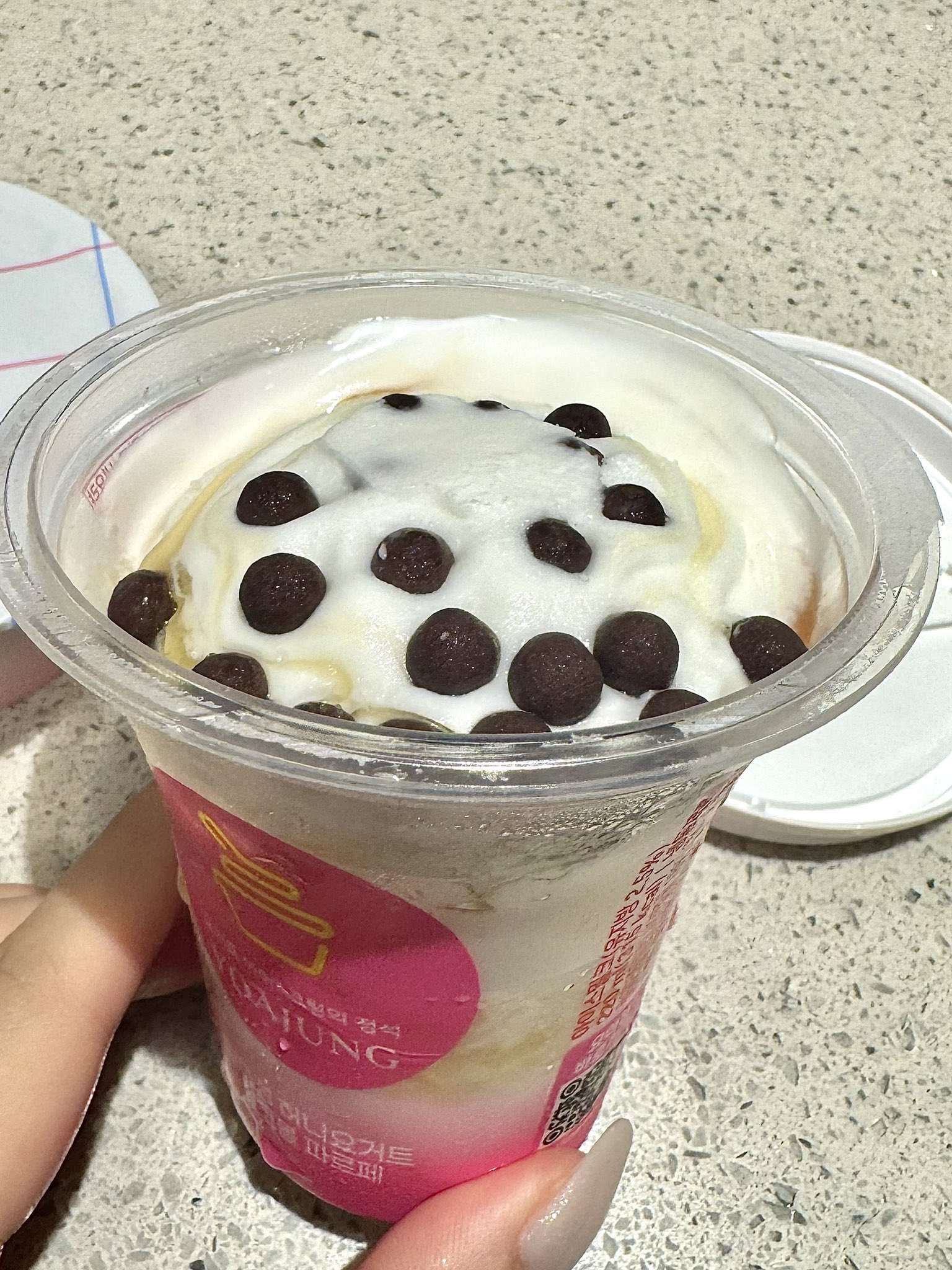 ハニーヨーグルトとチョコボールの食感が最高なヨアジョンパフェをGS25でゲット