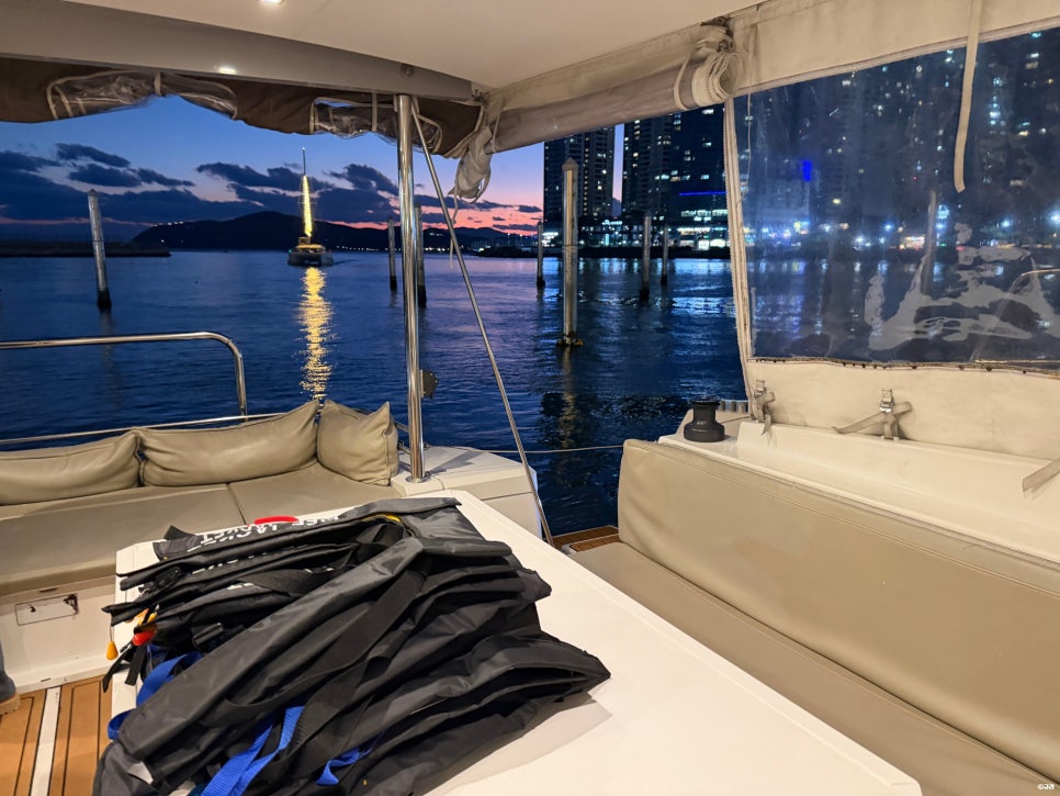 海雲台で特別な一日を、釜山ヨットツアー体験