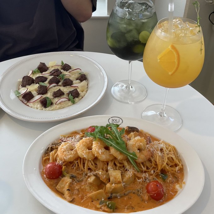 22年の人生で初めて本気で美味しいと叫んだロゼパスタとリゾット