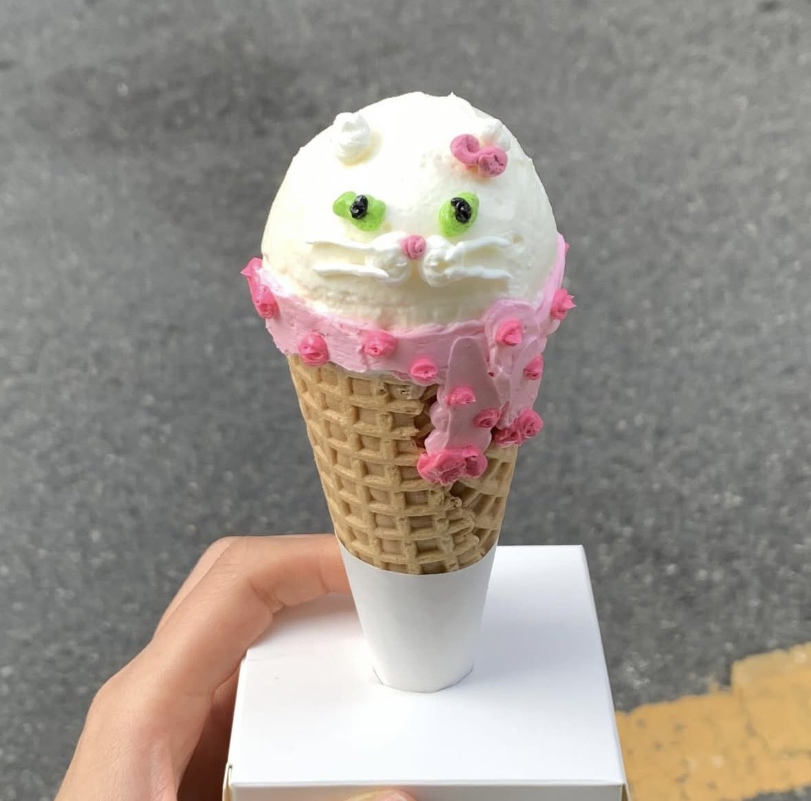 キティ好き必見！釜山カフェで限定アイスケーキ