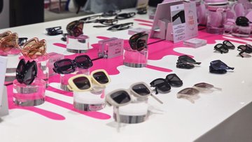 ピンクの外観が目印！明洞にできた注目のサングラス専門店「Reclow」