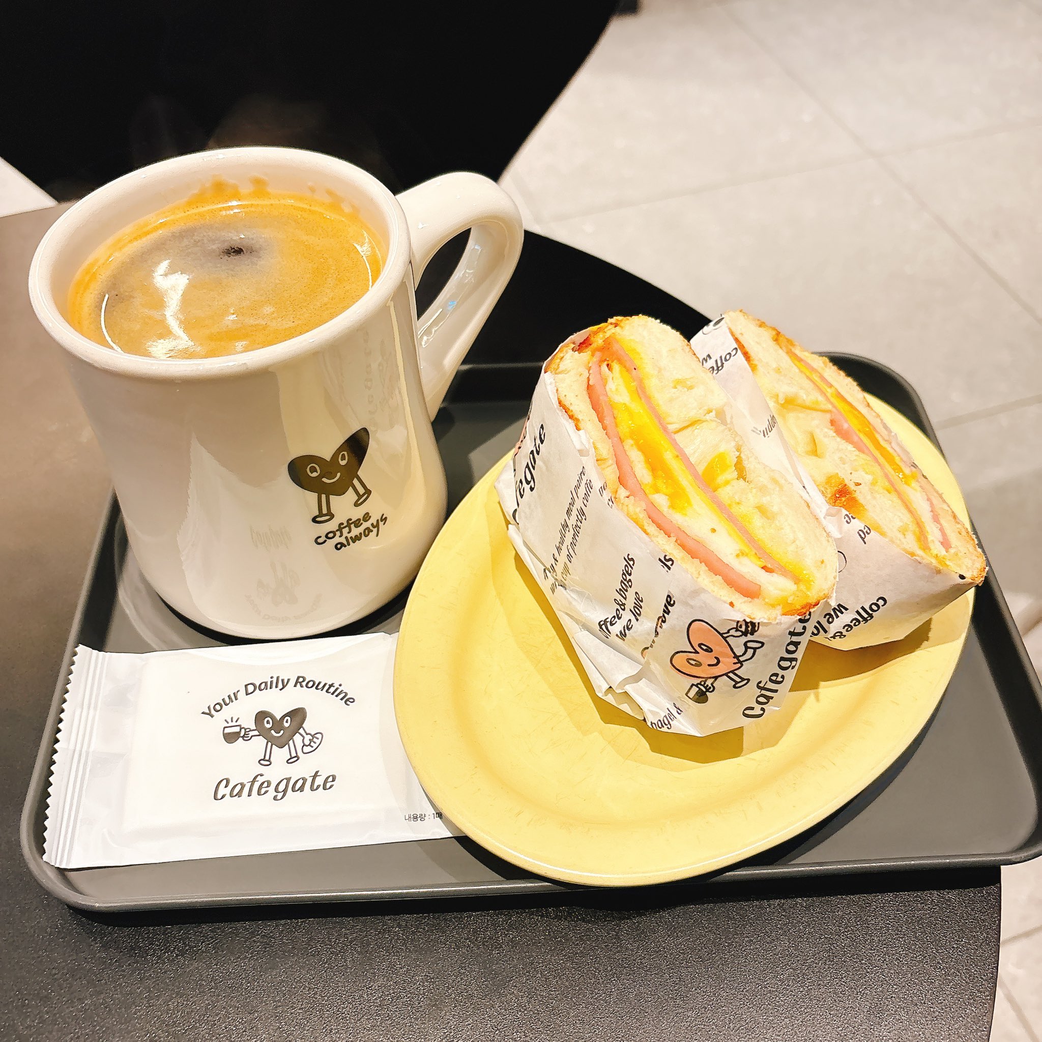 弘大で朝7時からOK！コスパ良すぎな朝ベーグルモーニング