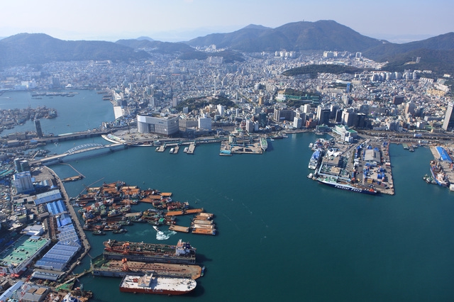 釜山港、韓国初の24時間クルーズターミナル始動