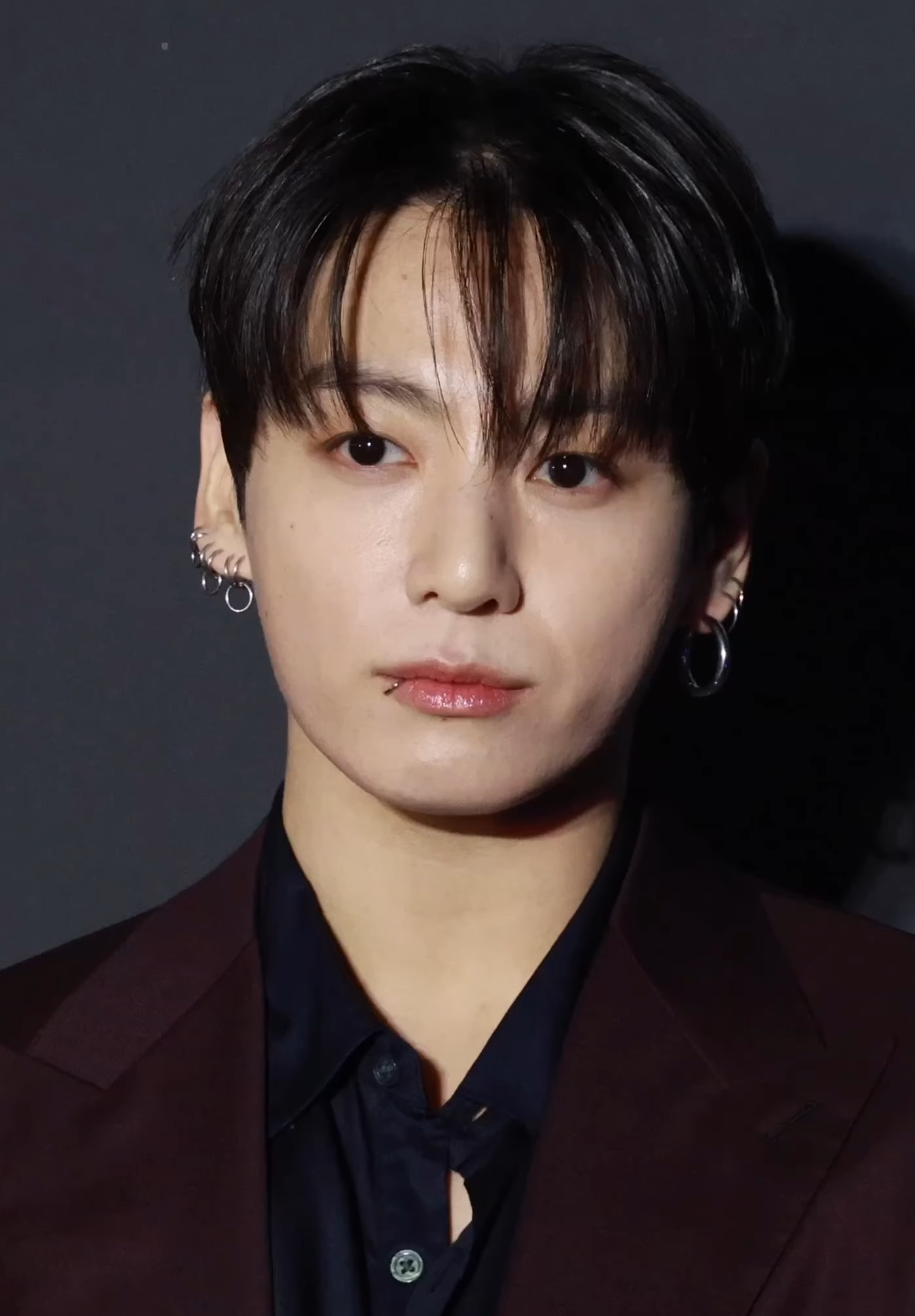 カムバック目前のジョングク 酔った生配信で率直発言に注目集まる！