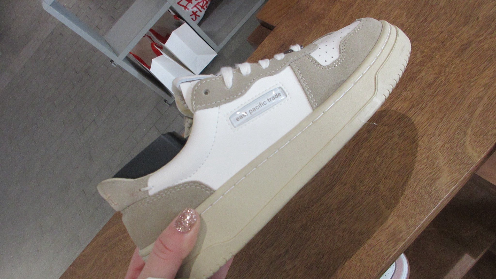 韓国スニーカー好きなら外せない デザインと履き心地を両立する「ept」