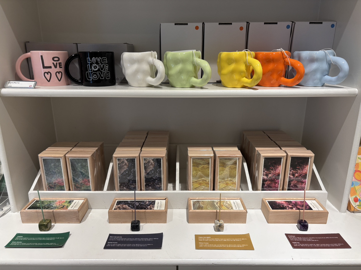 時間ない人はここ行ってください 聖水NYUNYUで韓国雑貨まとめて見れます