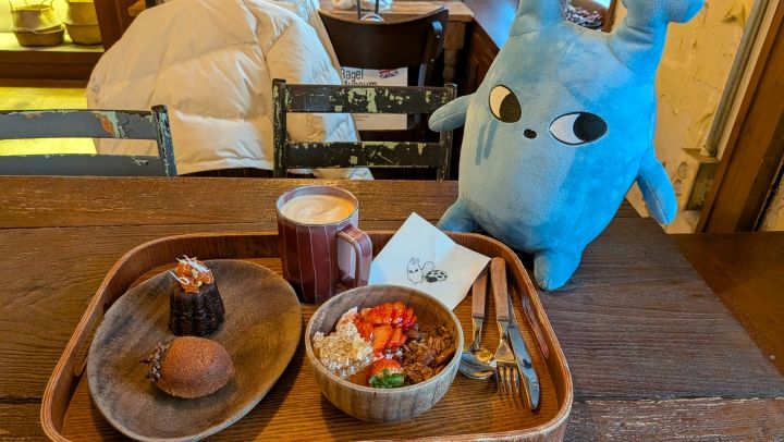 朝の安国でゆっくりできたジブリ風カフェDOTORI GARDEN