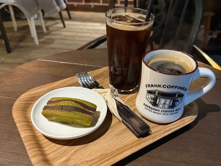 景色も味も満足 広安大橋が見えるカフェ