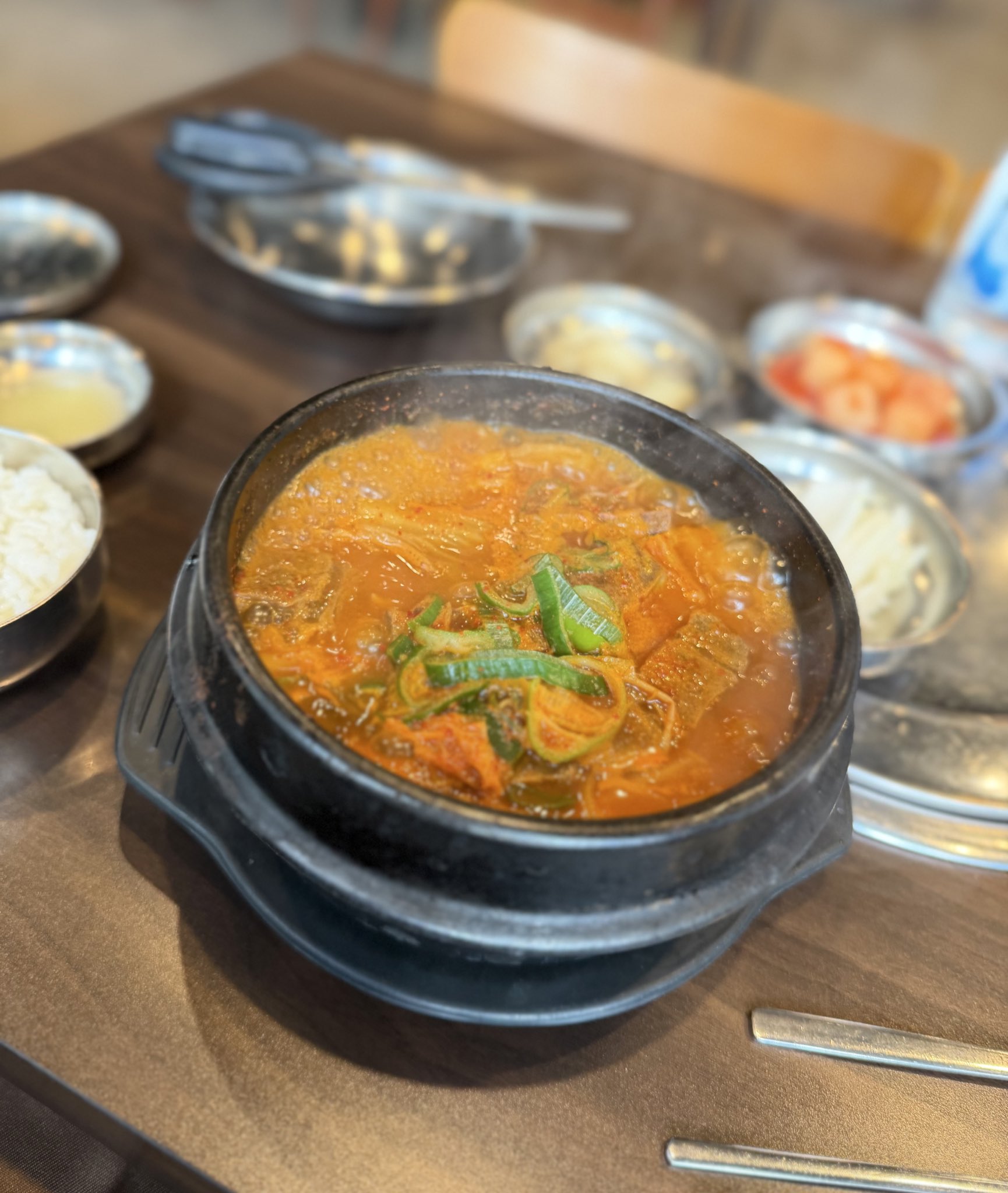 江南でカムジャタン食べるならここ