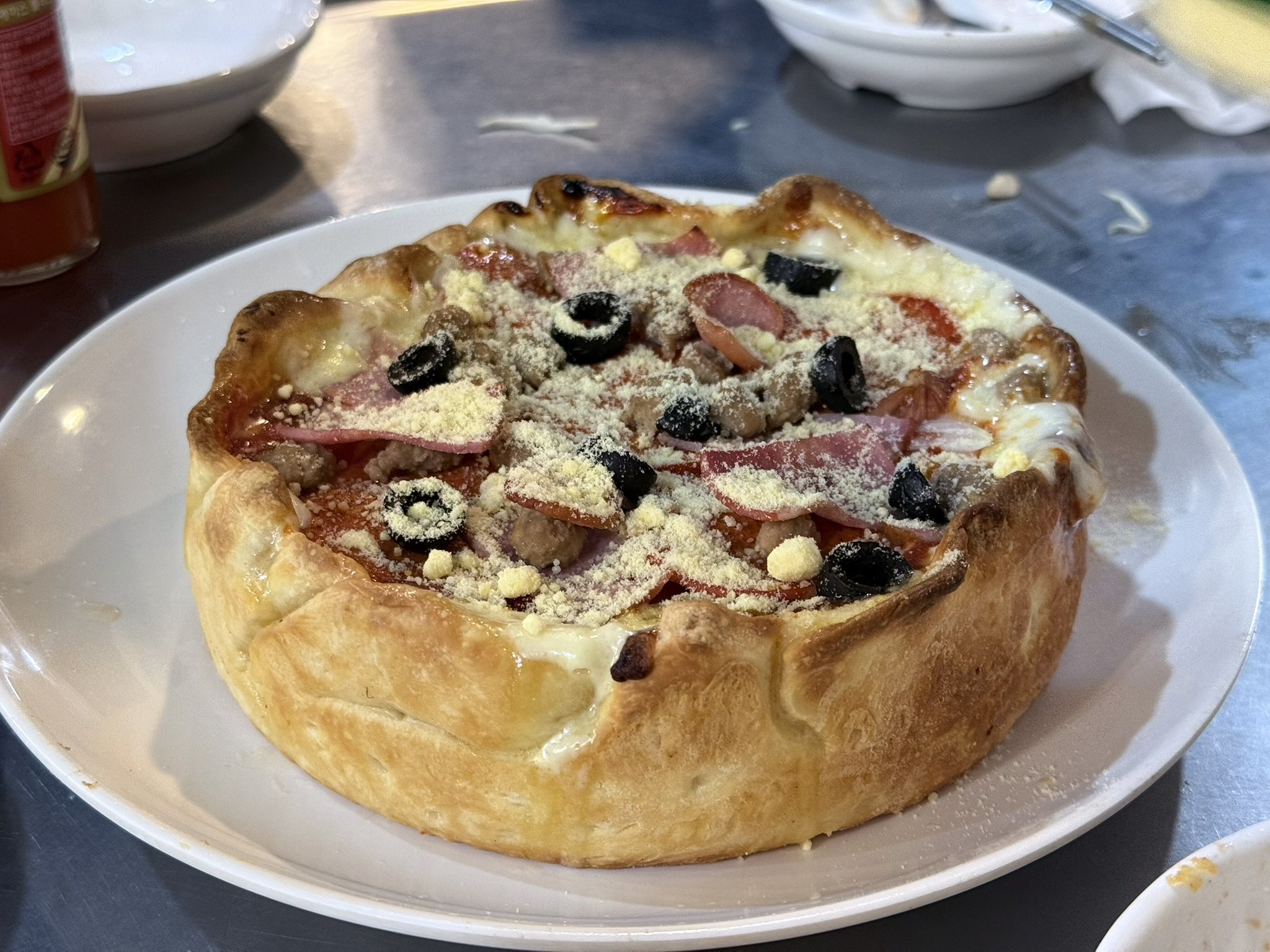 ヌルンジ×丸鶏が絶品　軍浦の人気店「ソンマスロ」が話題