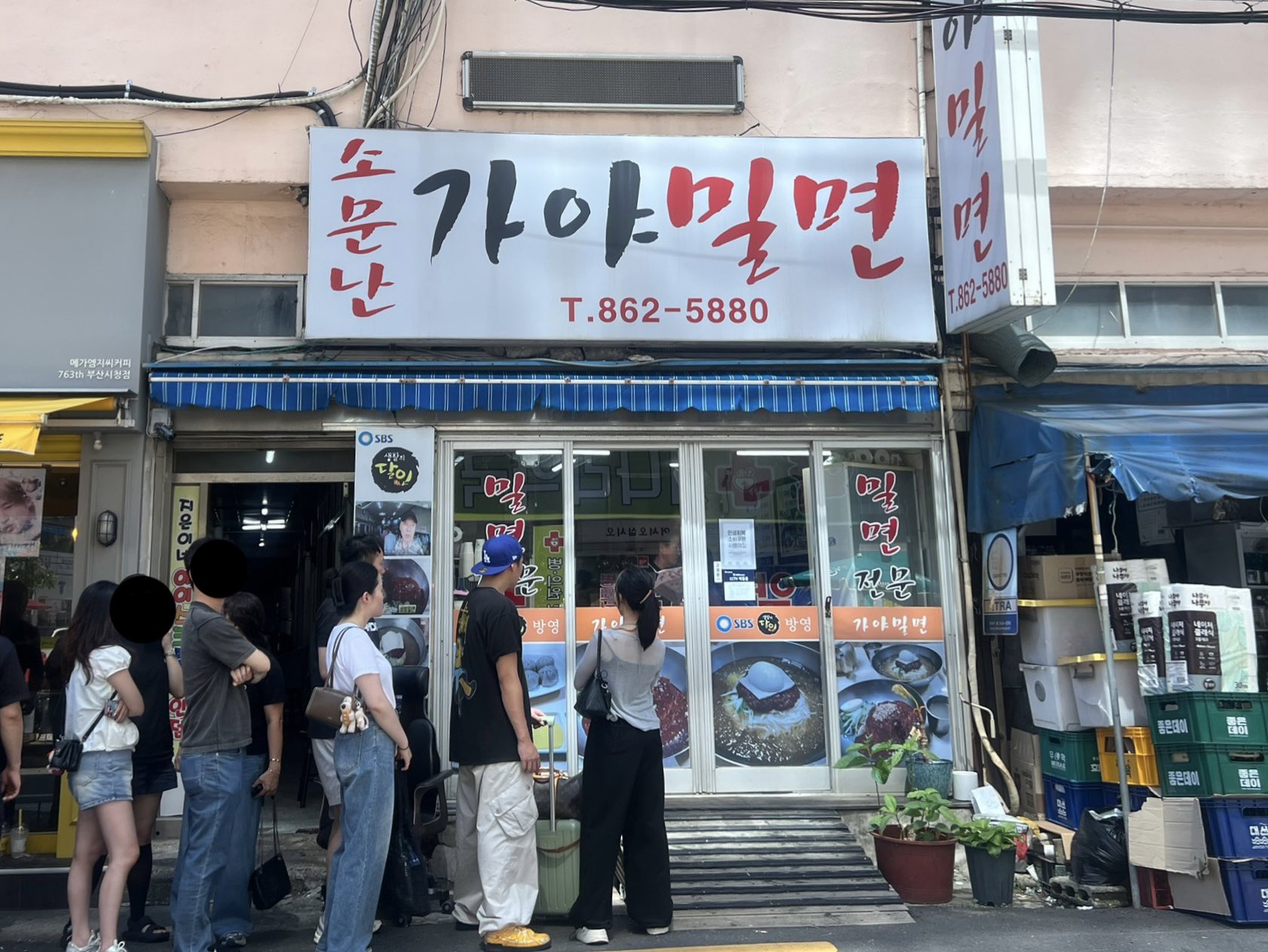 釜山名物ミルミョン　行列店「ソムンナンカヤミルミョン」