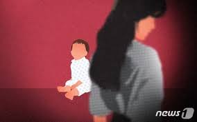 そっくりな娘に落ち込む母親の本音、韓国で賛否