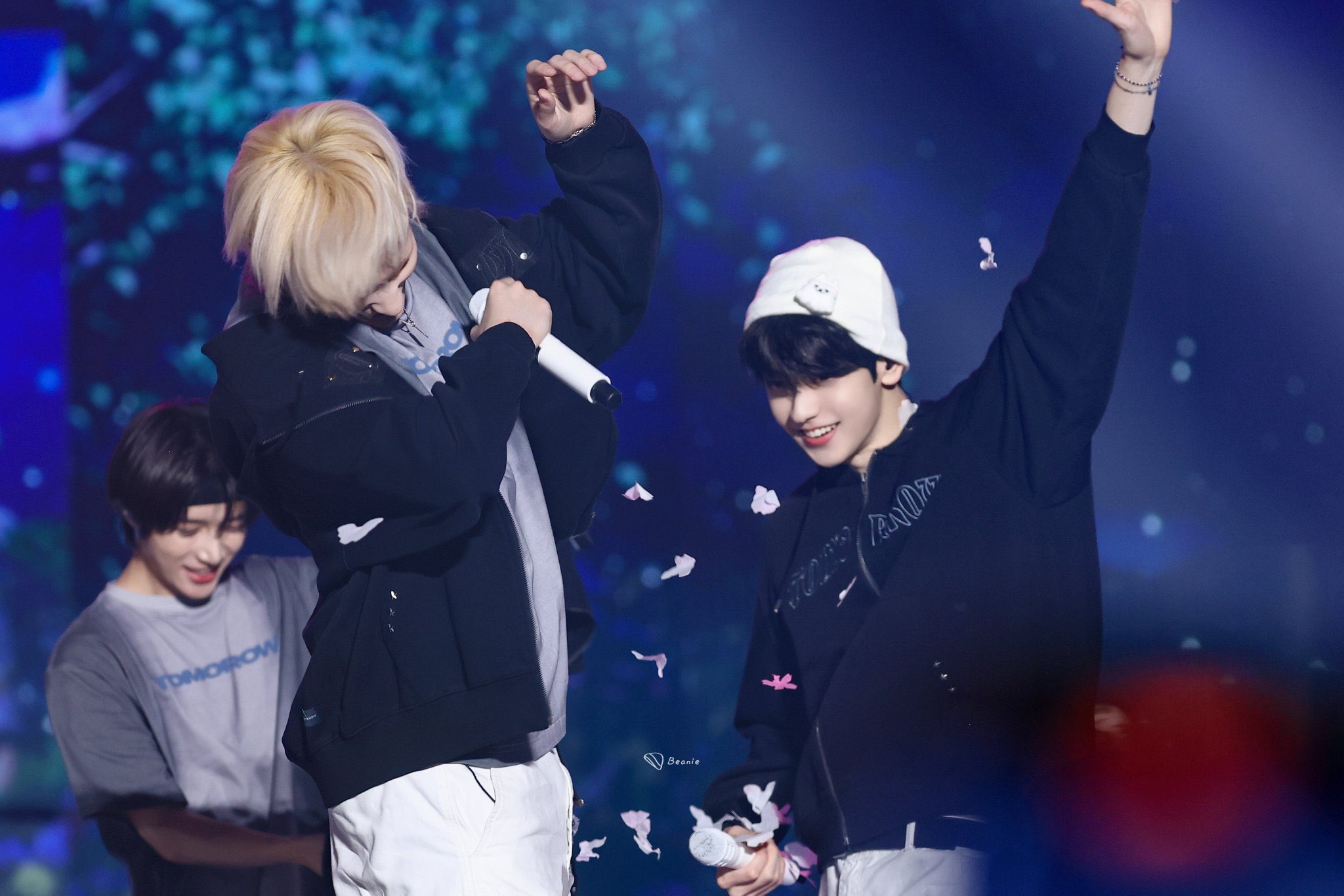 スビン×カイが訪れた？話題のミナリサムギョプサル店