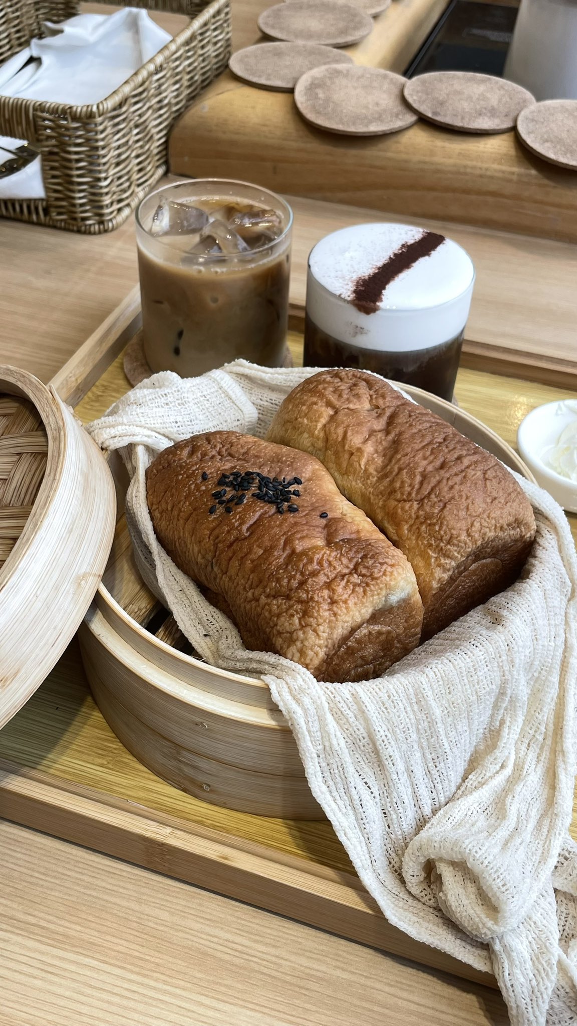 蒸したて食パンがふわふわすぎる…イクソンの穴場モーニングスポット